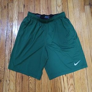 XL Nike Dry-Fit shorts